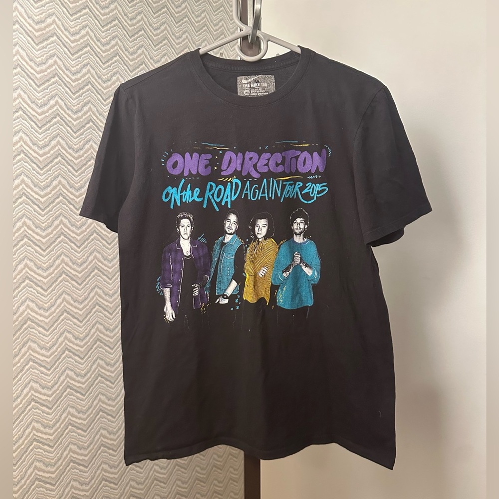One Direction 2015 tour tee